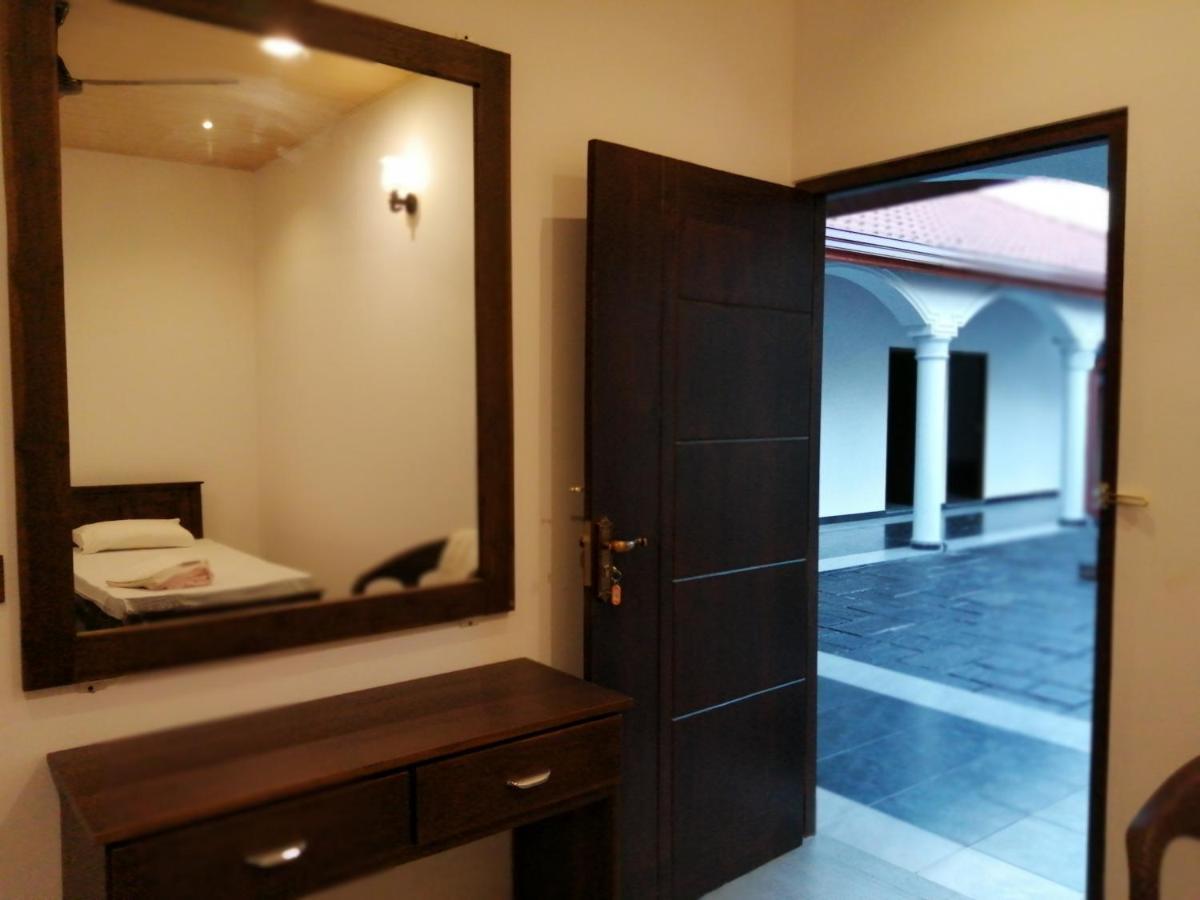 Taj Residence بوتالام المظهر الخارجي الصورة